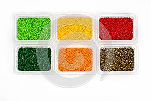 Polymeric dye. Colorant for plastics. Pigment in the granules.