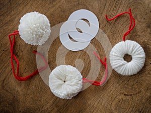 Pom-Pom Perfection - step-by-step instruction