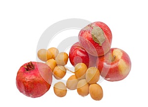 Pomegranate with apples and dates