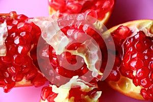 Pomegranate fruit grains