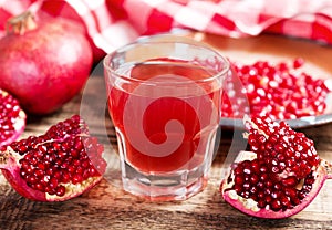 Pomegranate juice with fresh fruits