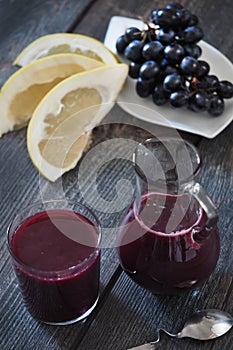 Pomelo and grapes juice