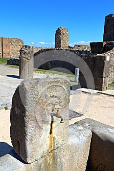 Pompeii, Italy: Fountain