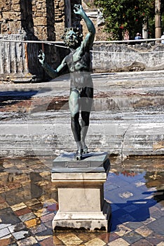 Pompeii statue of the dancing satyr