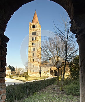 Pomposa Abbey in Ferrara photo