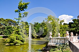 Pond with fountain in Buen Retiro park, Madrid, Spain