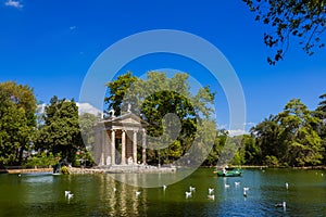 Pond in Villa Medici - Rome Italy