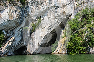 Ponicova Cave