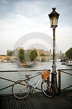 Pont des Arts, Paris photo