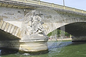 Pont des Invalides in Paris.