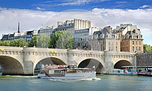 Pont Neuf.