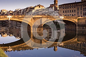 Ponte Ala Grazie, Florence