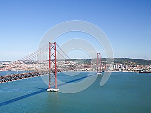 Ponte 25 de Abril in Lisbon, Portugal photo