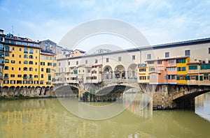 Ponte Vecchio (Vecchio Bridge)