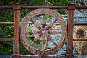 Ponti di Vara, famous ancient bridge over the Fantiscritti marble quarries photo