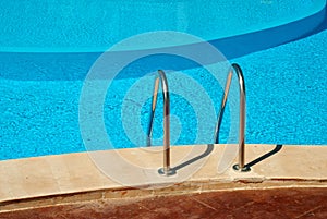 Pool detail