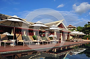 Poolside scenery in The Ritz-Carlton Sanya, Yalong Bay
