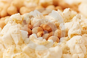 Popcorn and groundnut, Nigerian yin yang