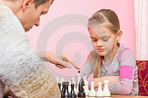 Pope explains daughter the basics of the game of chess