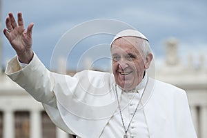 Pope Francis bless faithful