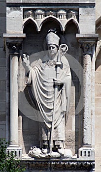 Pope statue