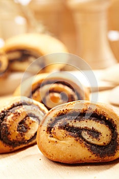 Poppy rolls