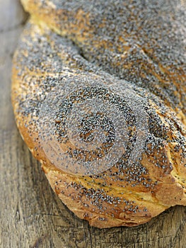 Poppy seed milkbread