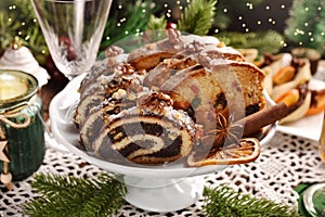 Poppy seed roll and dried fruit cake for Christmas