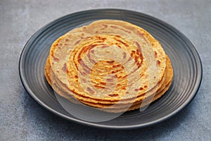 popular Indian fried flat bread \