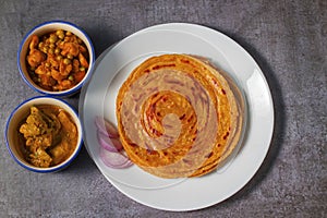 popular Indian fried flat bread \