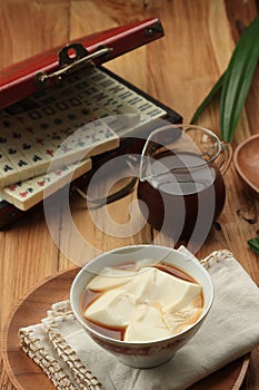 Popular Taiwan Dessert, Bean Curd Tofu Pudding Douhua, Dou Hua in White Bowl