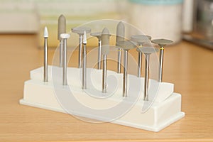 Porcelain adjustment tool kit