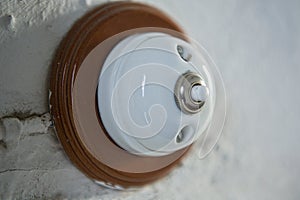 Porcelain bell switch