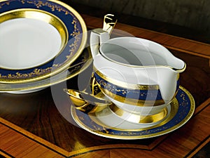 Porcelain dinner set
