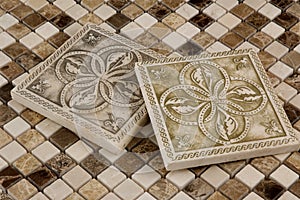 Porcelain tile and travertine mosaic