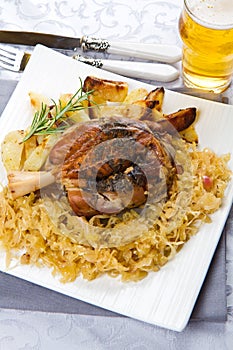 Pork shank with sauerkraut