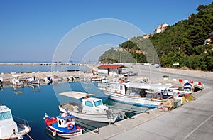 Poros Port