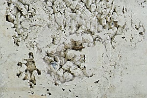 Porous concrete wall