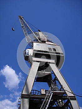 Port crane