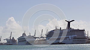 Port Miami cruise ships 4k
