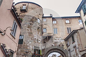 Porta di Borgo door in Lucca, Tuscany, Italy