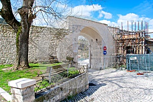 Porta Rivera, L'Aquila, Italy