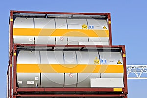 Portable storage tanks