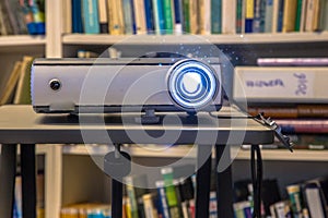 Portable working beamer projector