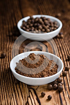 Portion of Allspice powder