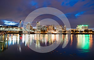 Portland Oregon Waterfront Willamette River Flowing Under Hawtho