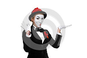 Portrait of the approving mime