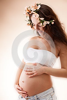 Portrait of a beautiful pregnant woman