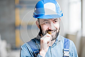 Builder with cryptocoin