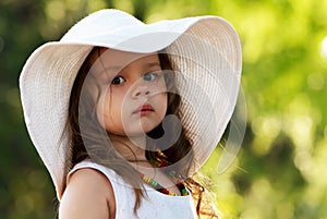 Portrait Little girl in hat